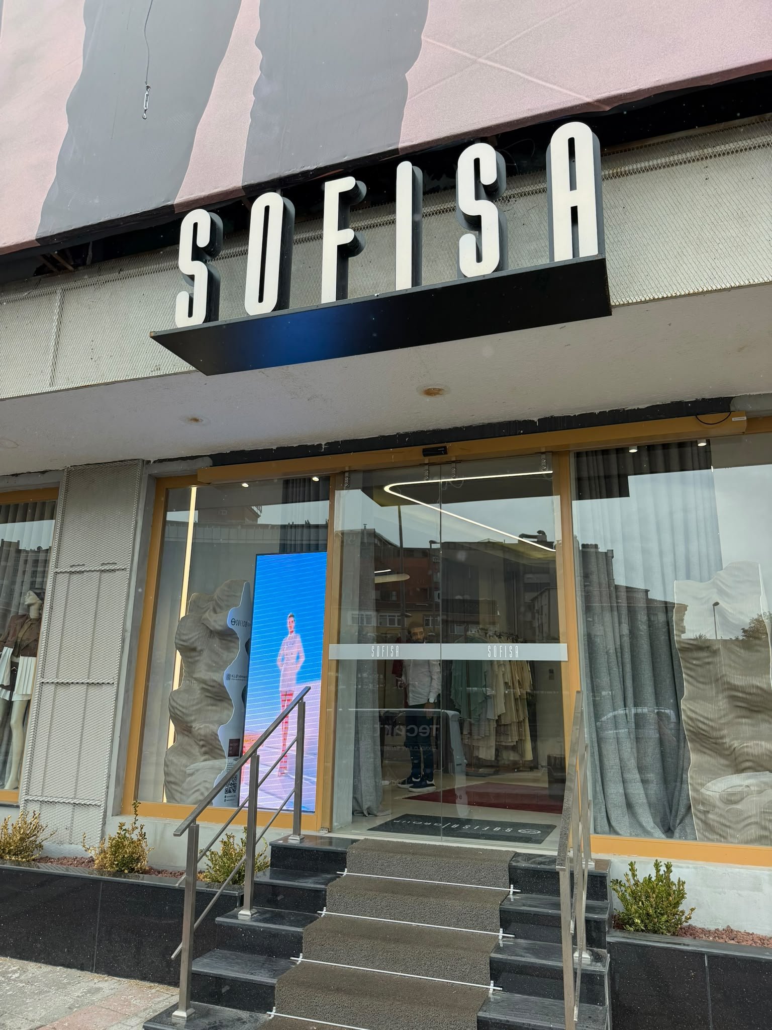 Sofisa Grup